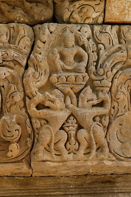 29-Prasat Sdok Kok Thom (2013)-032